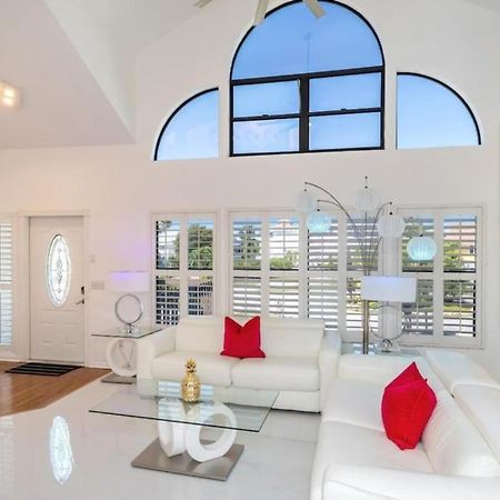 Blue Lagoon Estate Fort Myers Beach Exterior foto